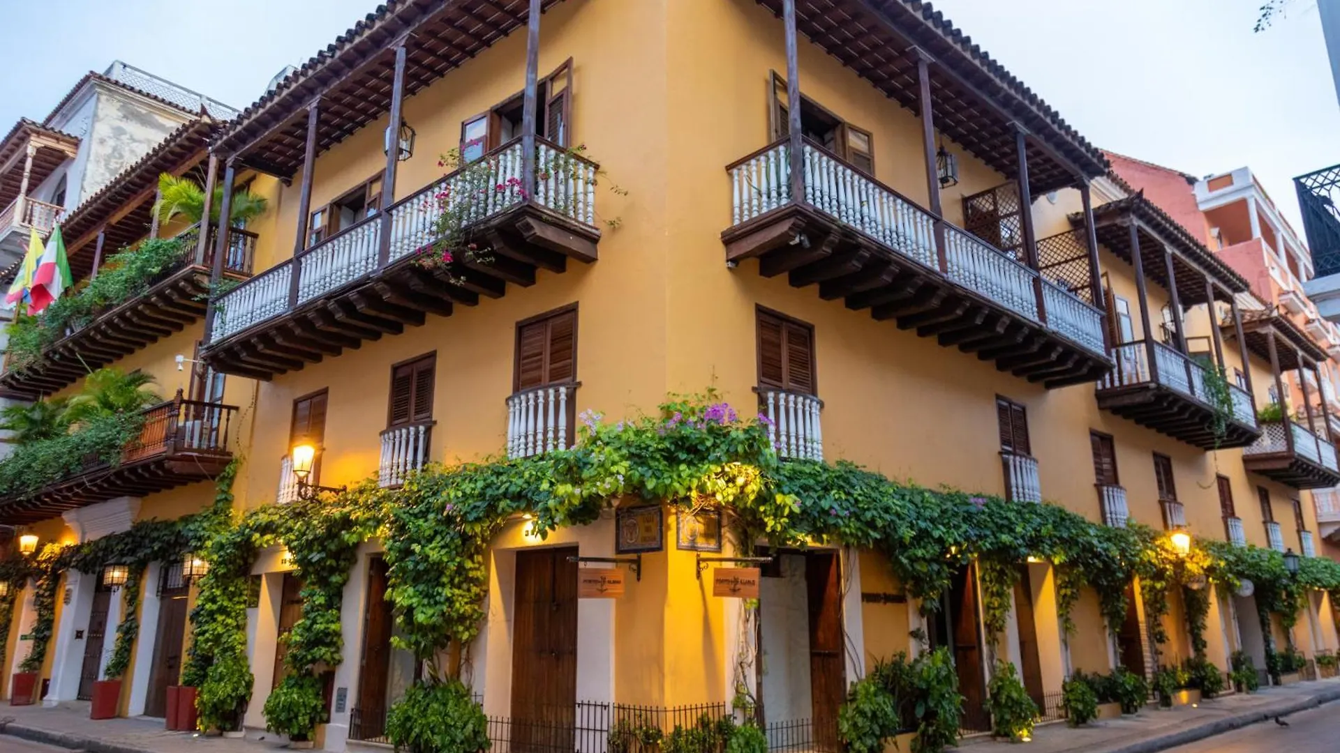 Cartagena Hotel Boutique Casa Del Coliseo 5*,  קולומביה