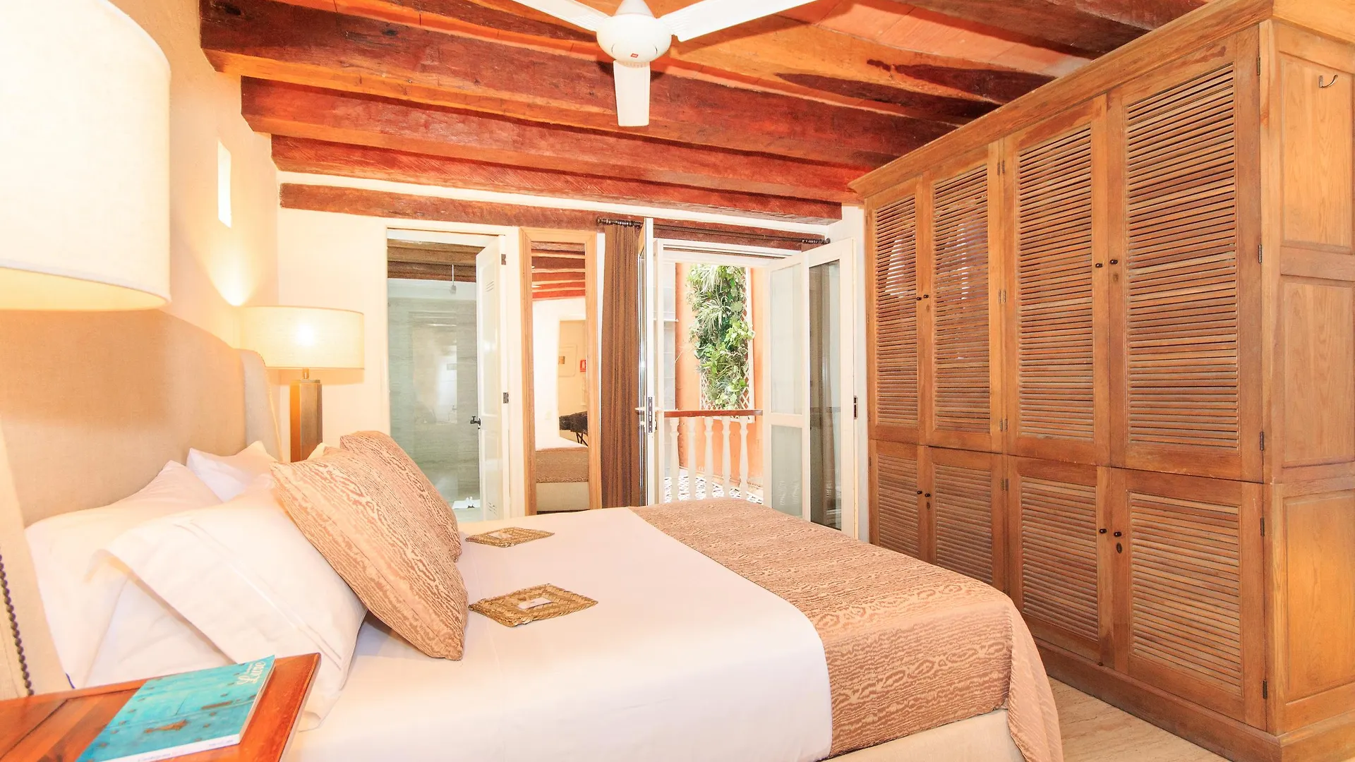 Hotel Boutique Casa Del Coliseo Cartagena