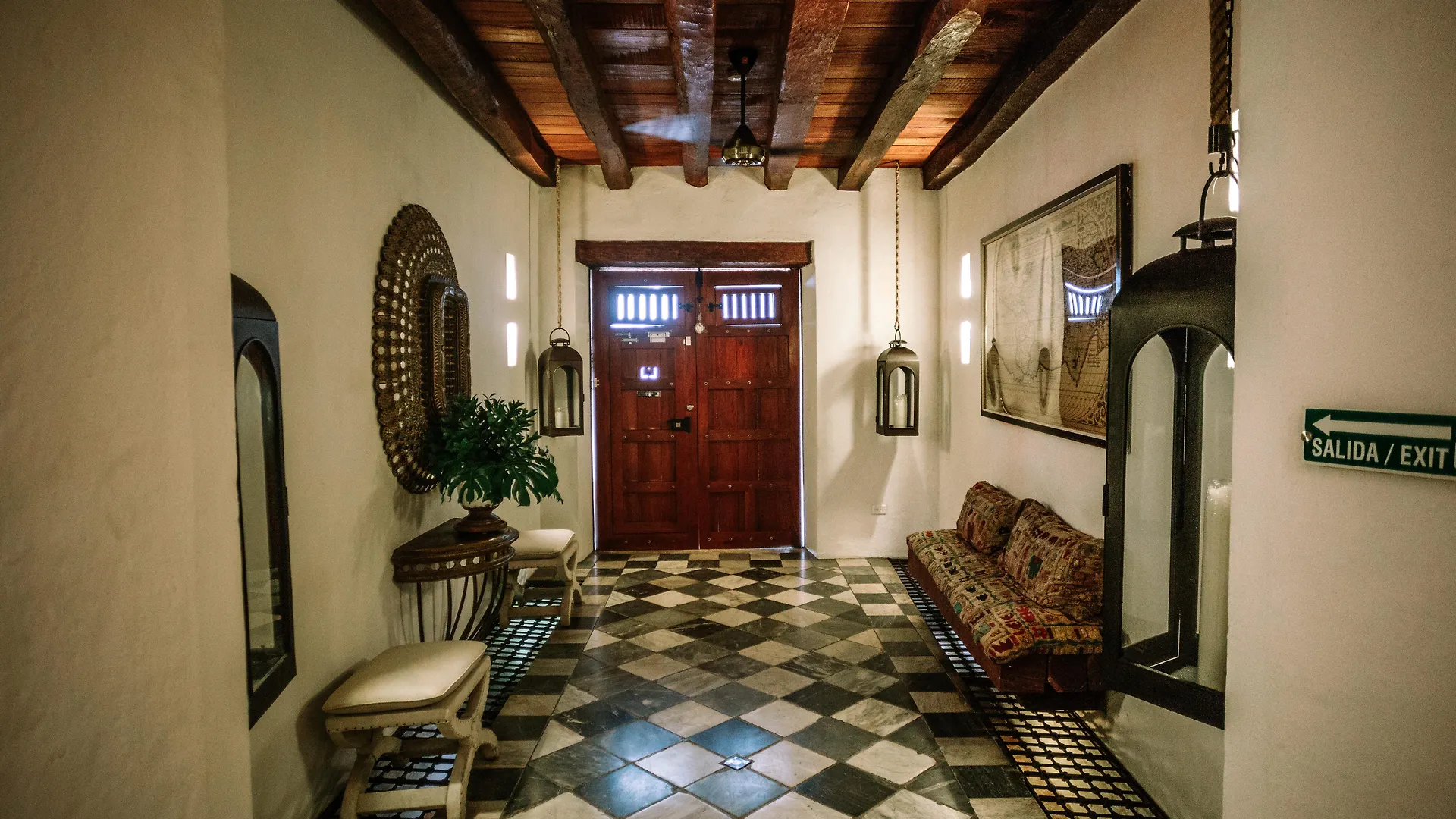 Hotel Boutique Casa Del Coliseo Cartagena 5*,